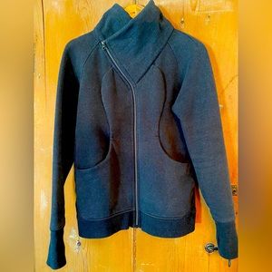Lululemon jacket (8)